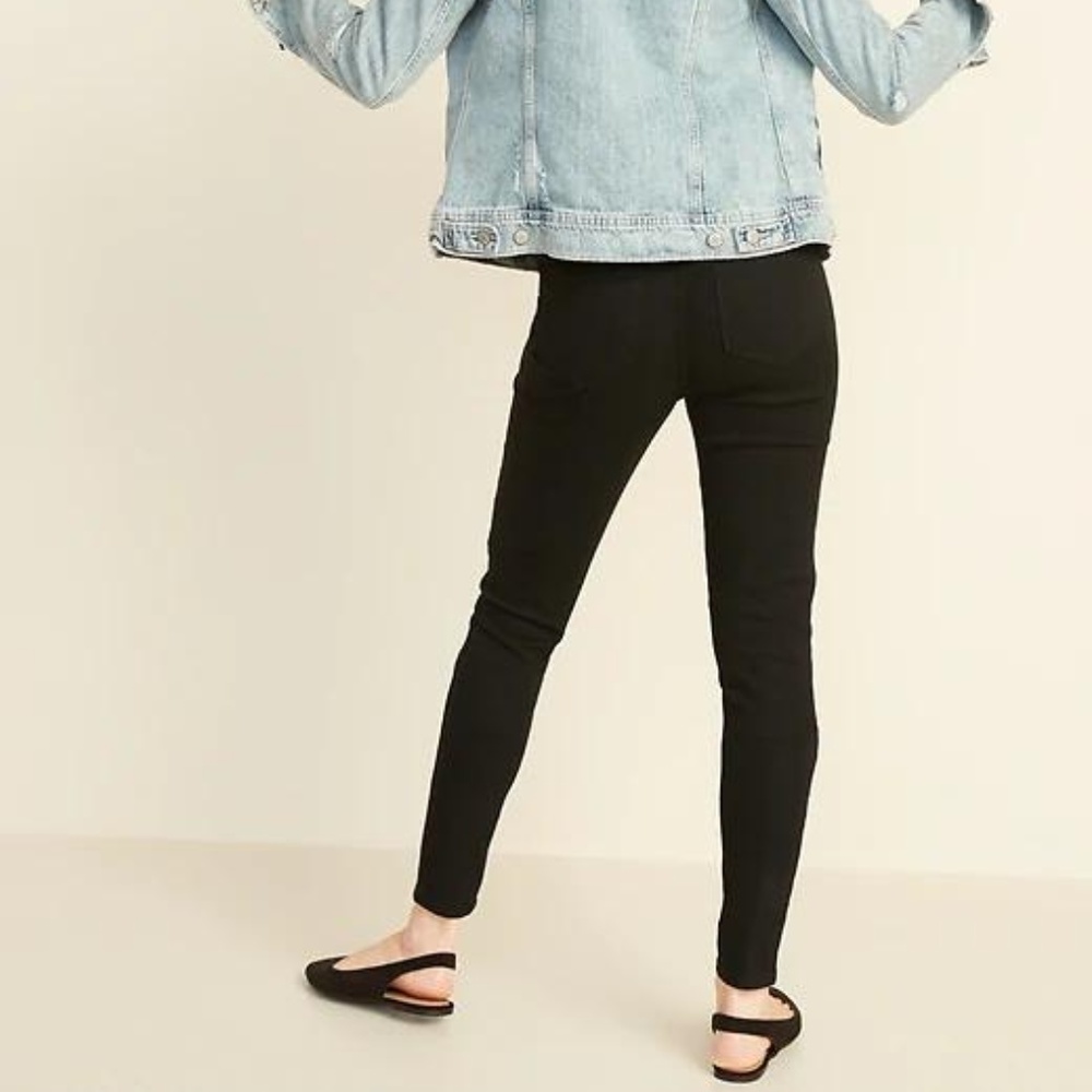 Super Skinny Black Pull-On Jeggings for Women - Picture 3 of 4